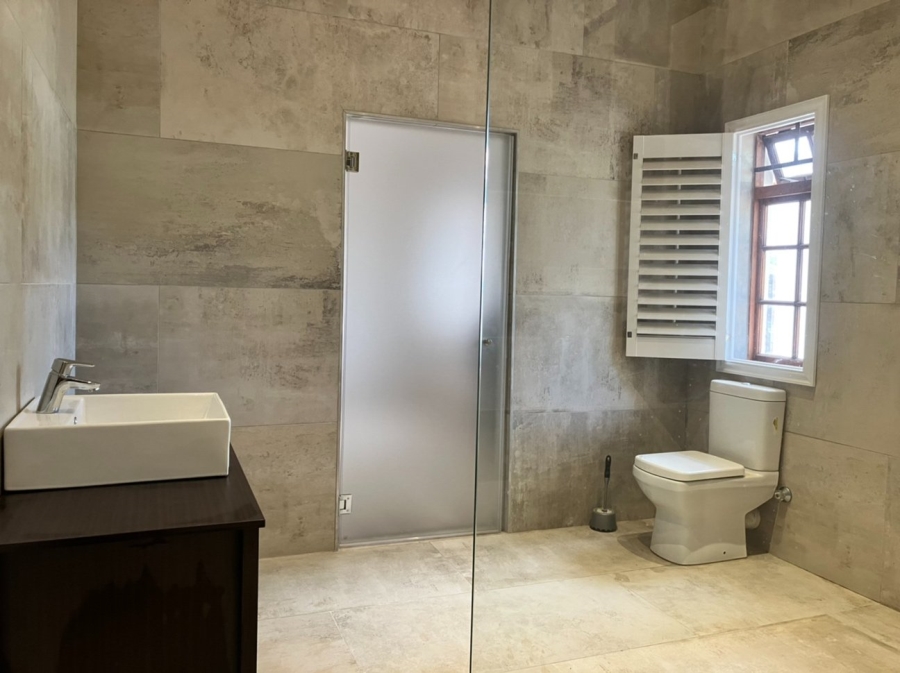 To Let 2 Bedroom Property for Rent in Hoekwil Western Cape